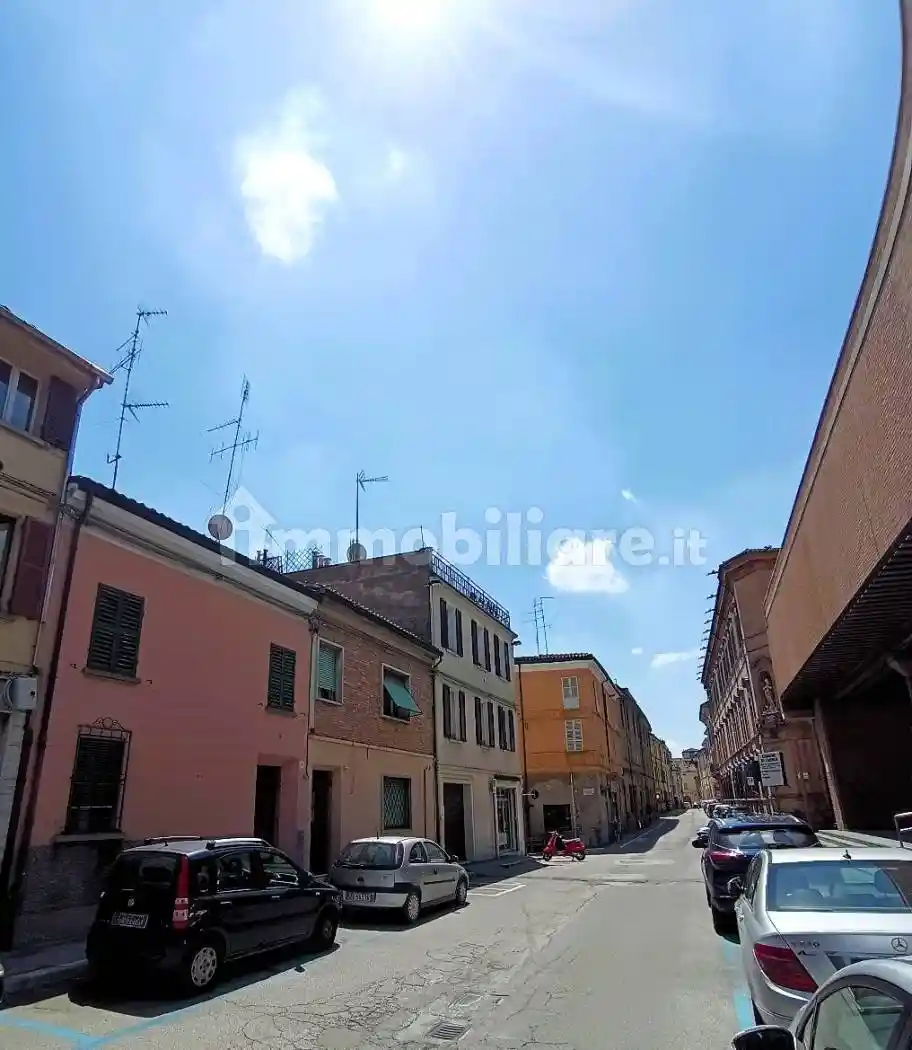 Casa indipendente in vendita a Faenza