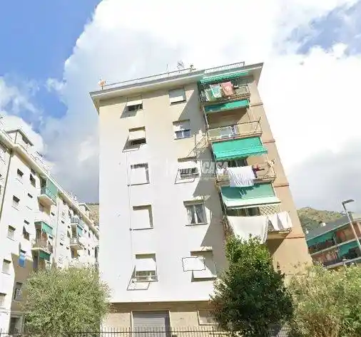 Appartamento in vendita a Genova
