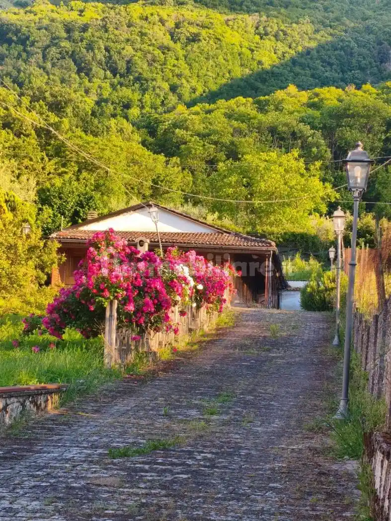 Villa in vendita a Teggiano