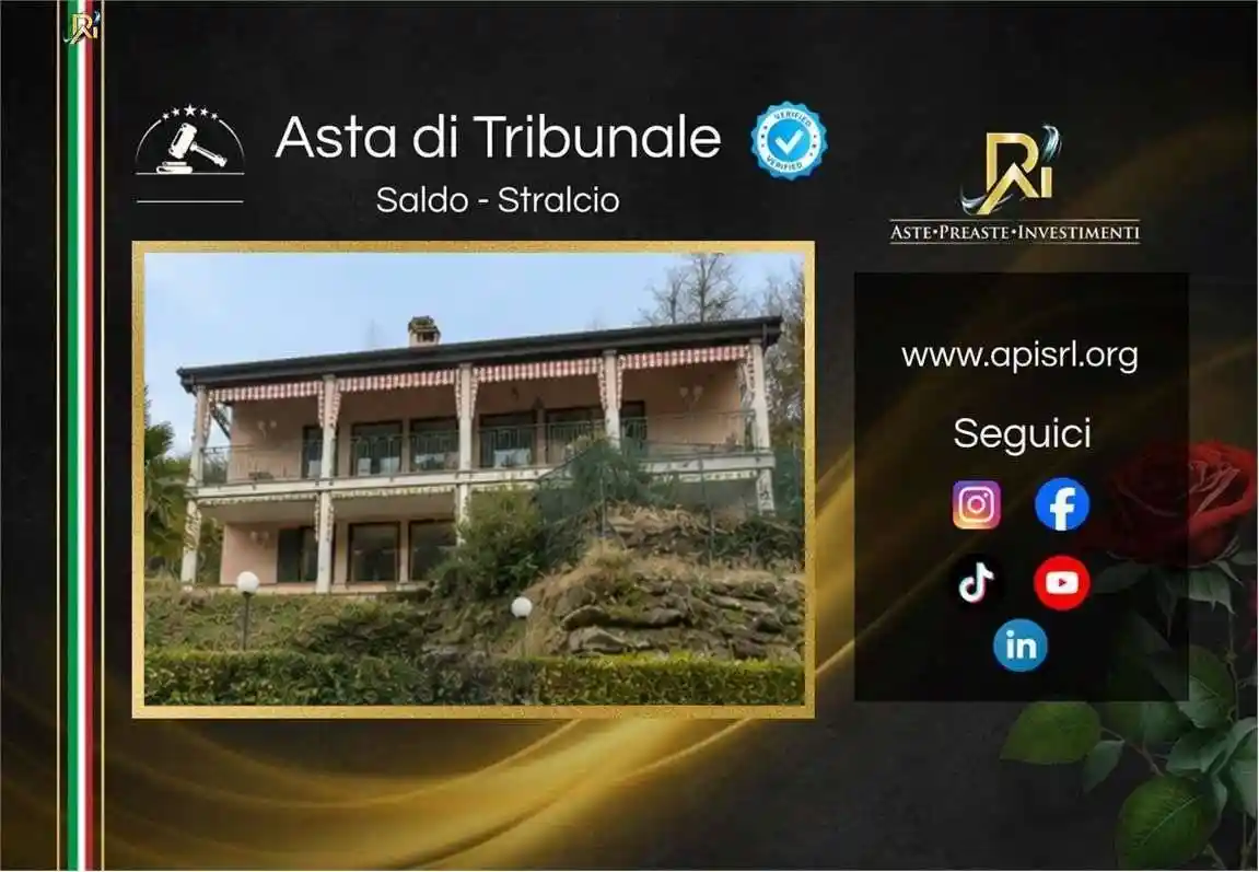 Appartamento in vendita a Porto Valtravaglia