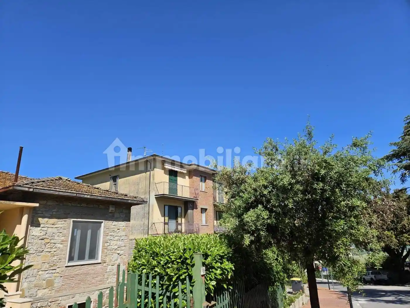 Appartamento in vendita a Paciano