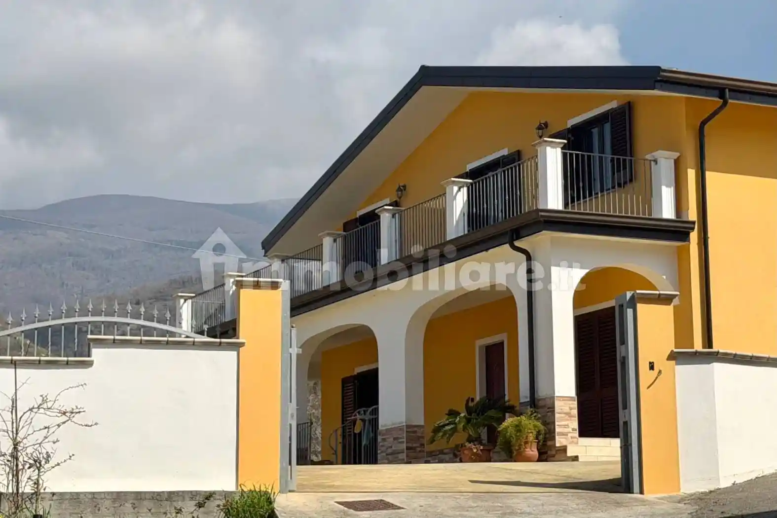 Villa in vendita a Fuscaldo