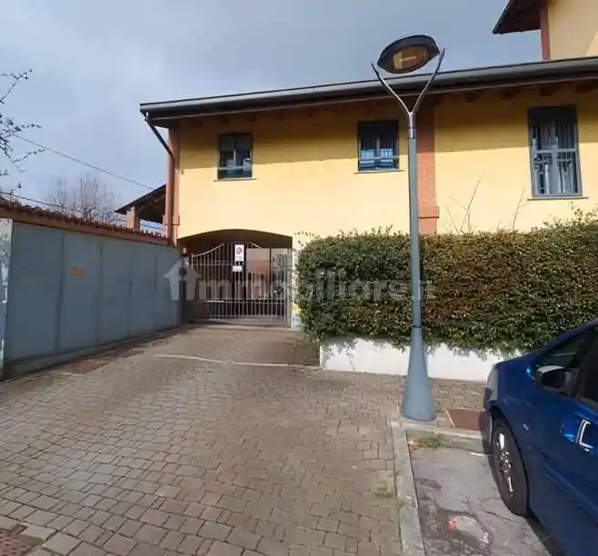 Appartamento in vendita a Arese