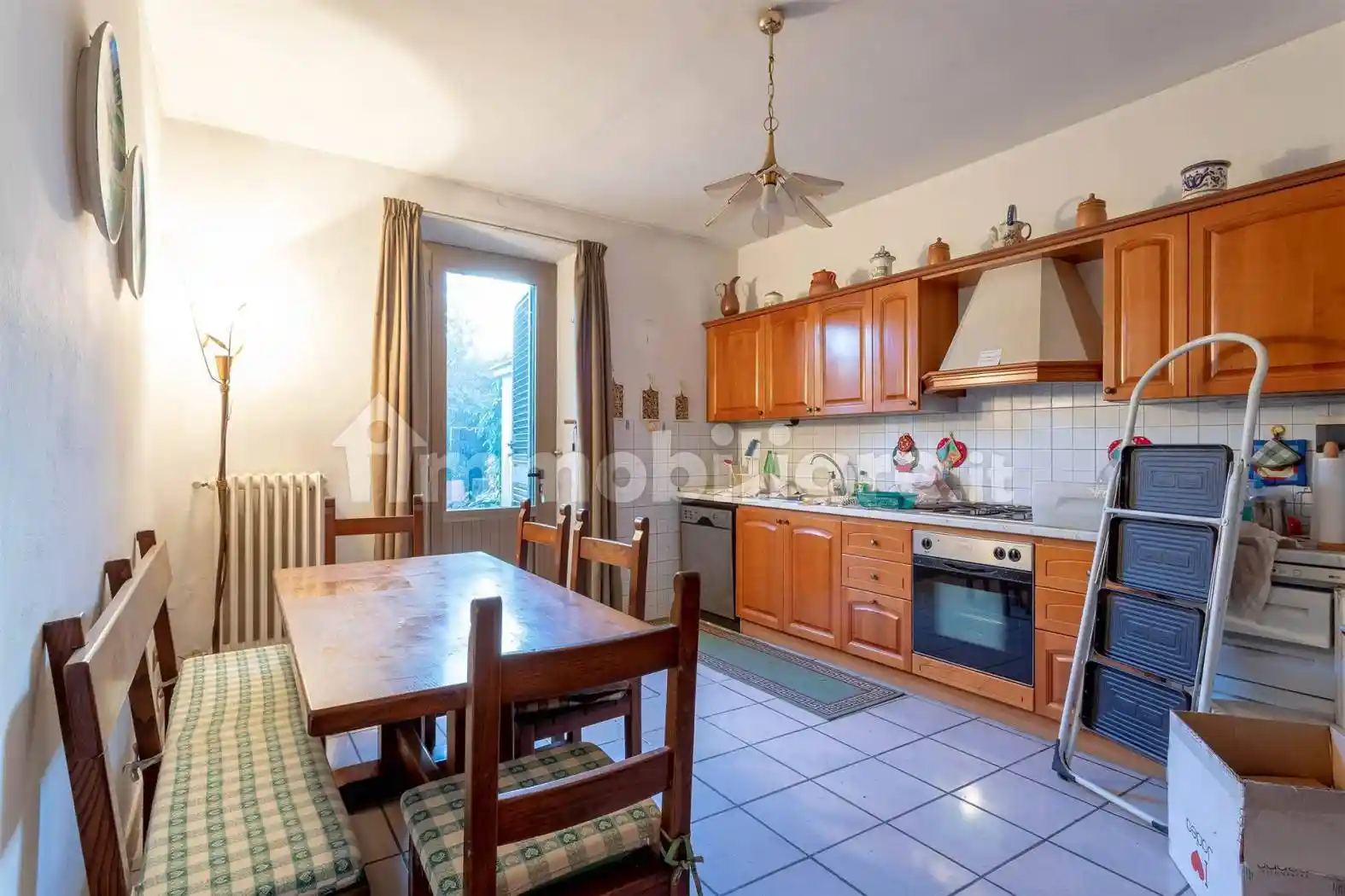 Casa indipendente in vendita a Campi Bisenzio