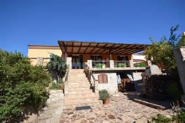 Villa in vendita a La Maddalena