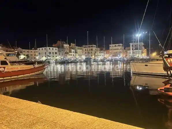 Appartamento in vendita a La Maddalena