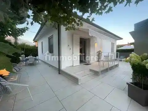 Villa in affitto a Forte dei Marmi