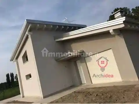 Villa in vendita a Roverchiara