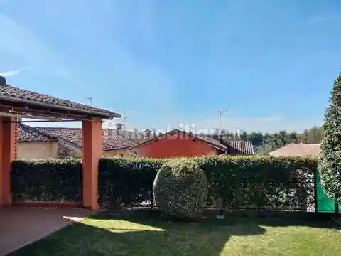 Villa in vendita a Fubine Monferrato
