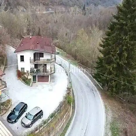 Villa in vendita a Montaldo di Mondovì