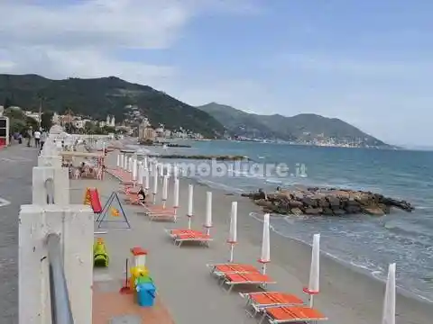 Appartamento in affitto a Laigueglia