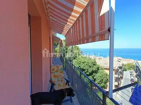 Appartamento in vendita a Laigueglia