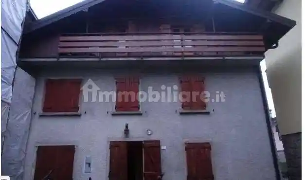 Appartamento in vendita a Castione della Presolana