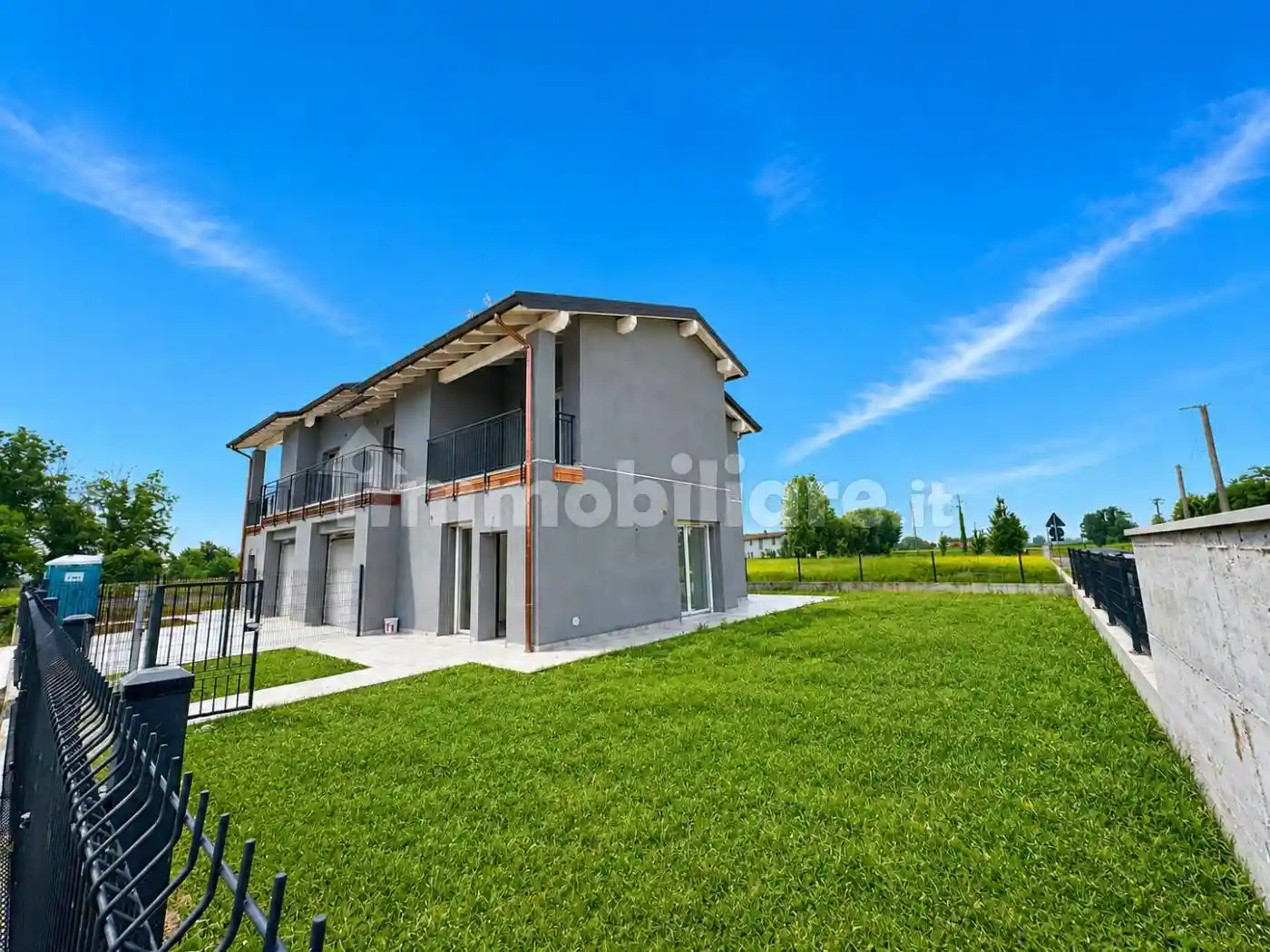 Villa in vendita a Cremona