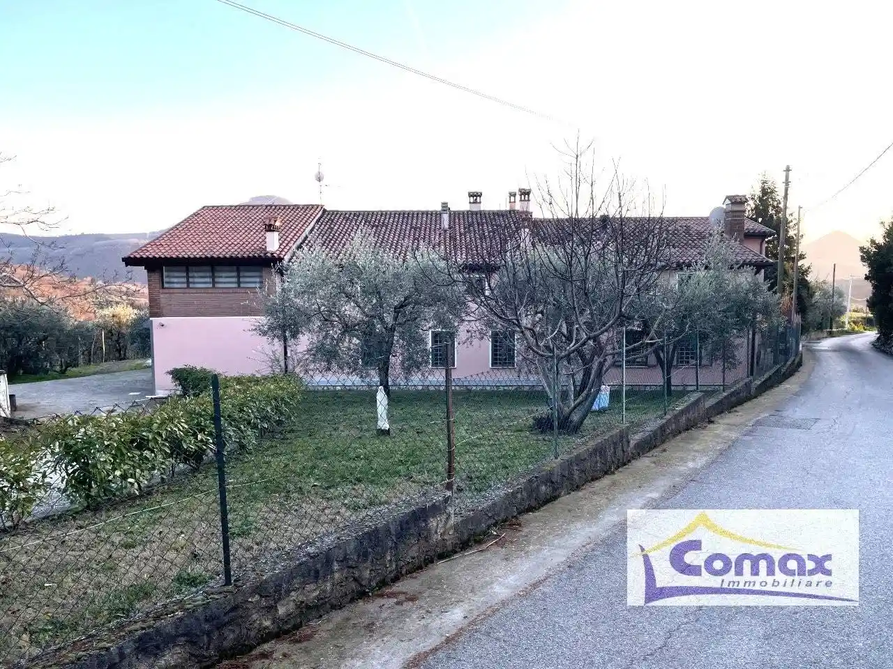 Rustico - Casale in vendita a Cinto Euganeo