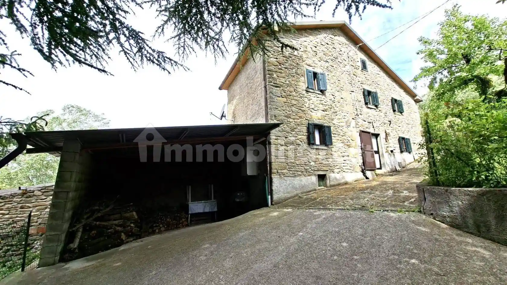Casa indipendente in vendita a Firenzuola