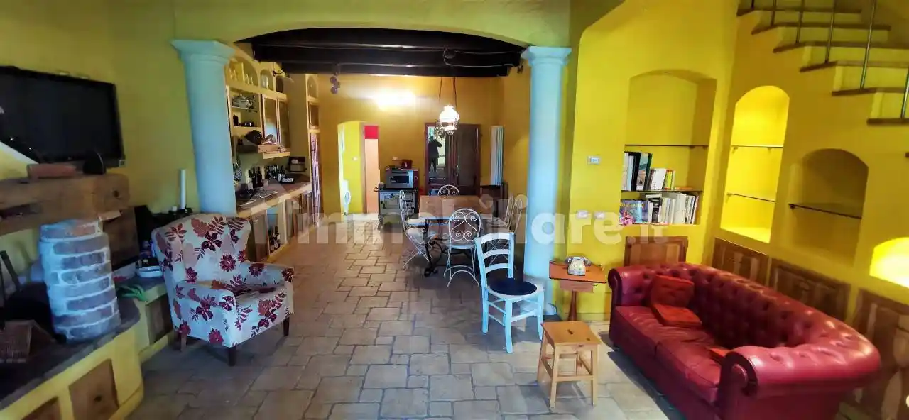 Rustico - Casale in affitto a Dozza