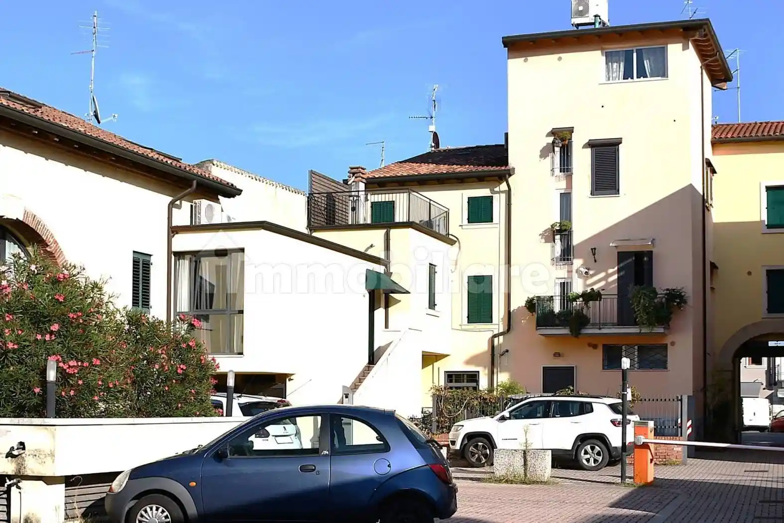 Appartamento in vendita a Villafranca di Verona