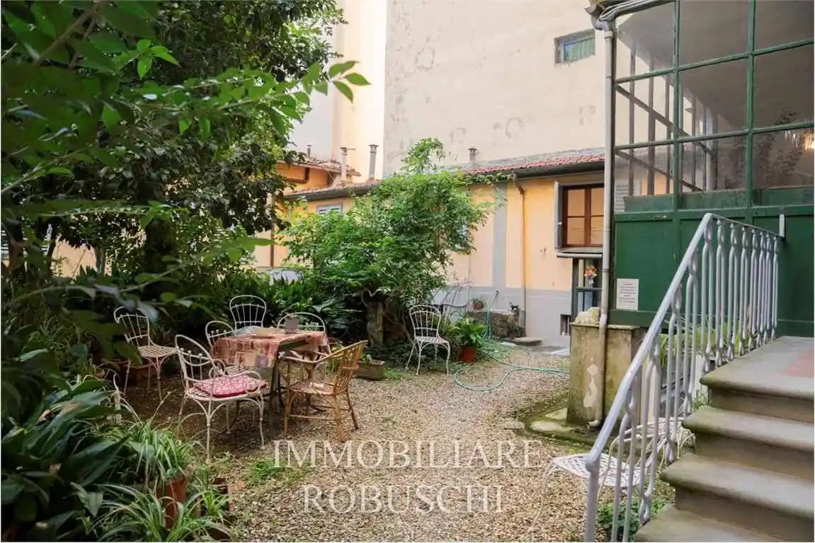 Appartamento in vendita a Firenze