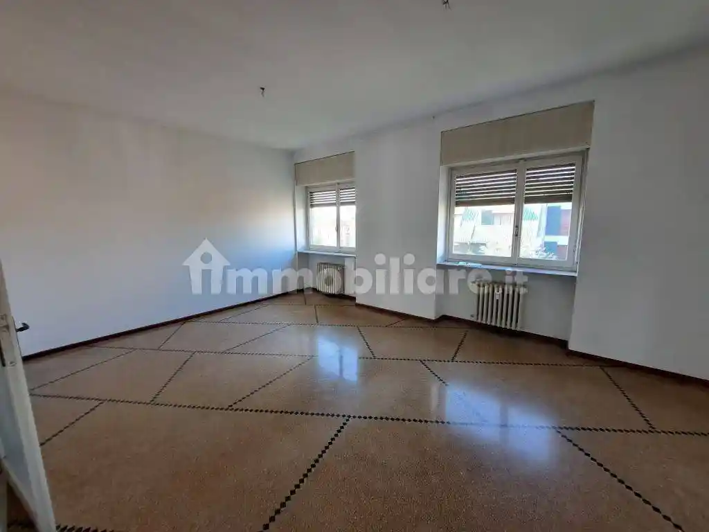 Appartamento in vendita a Vercelli