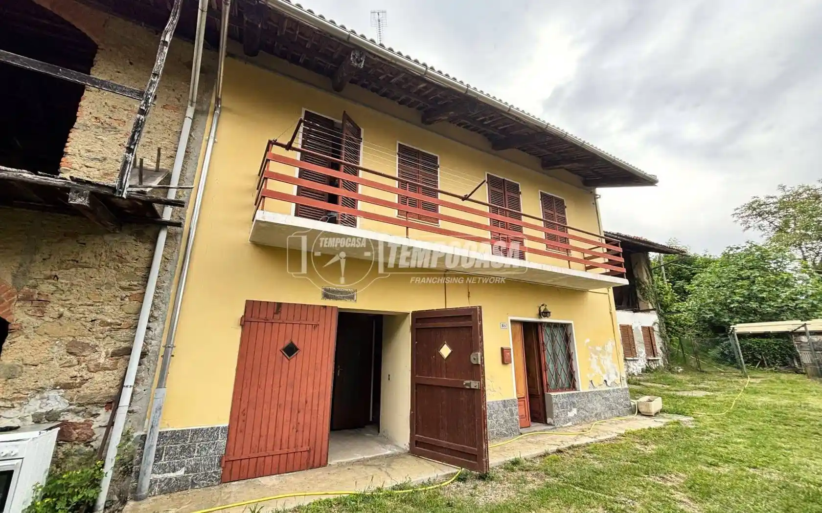 Casa indipendente in vendita a Magnano