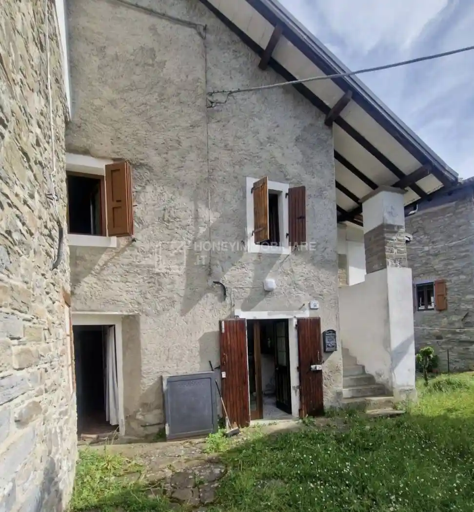 Rustico - Casale in vendita a Palanzano