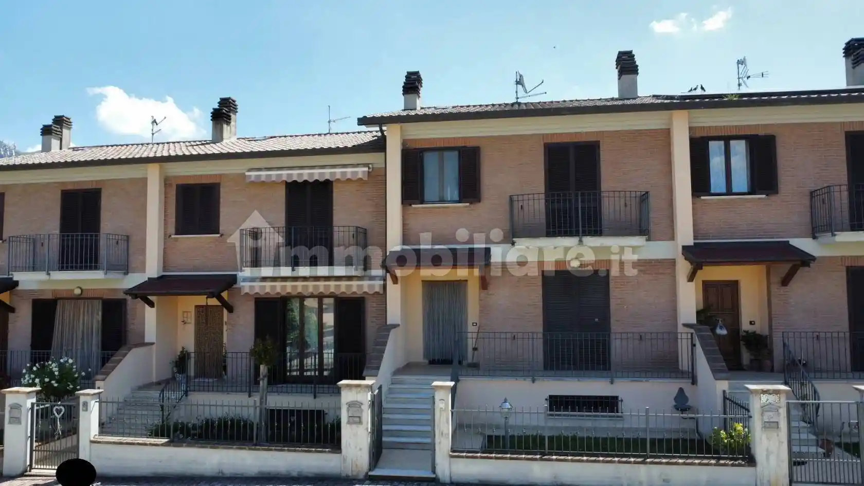 Villa in vendita a Gualdo Tadino