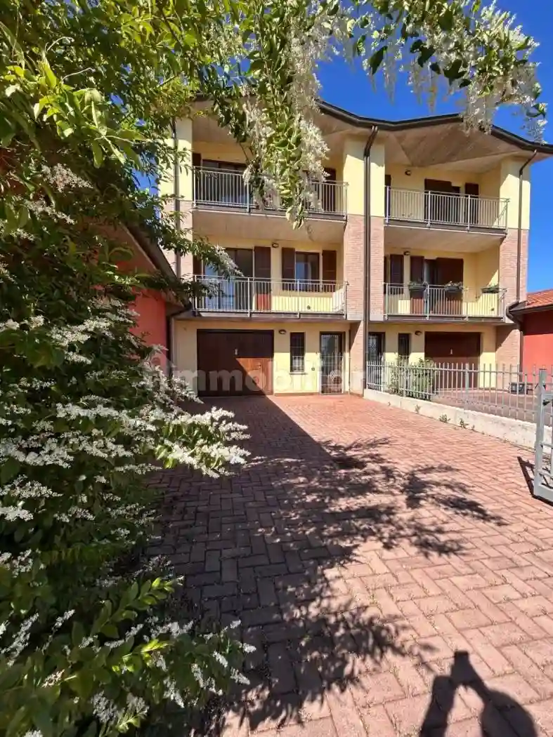 Villetta a schiera - foto 2