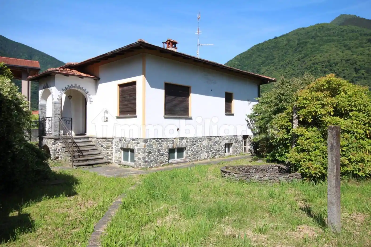 Casa indipendente in vendita a Cannobio