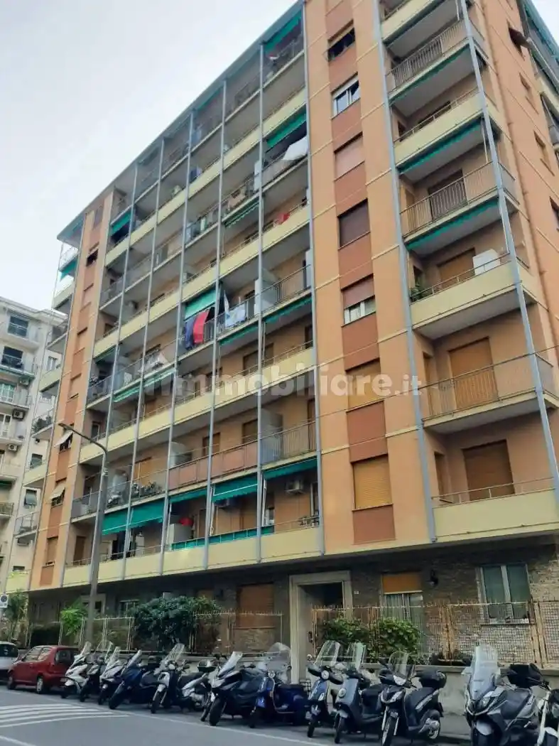 Appartamento in vendita a Genova