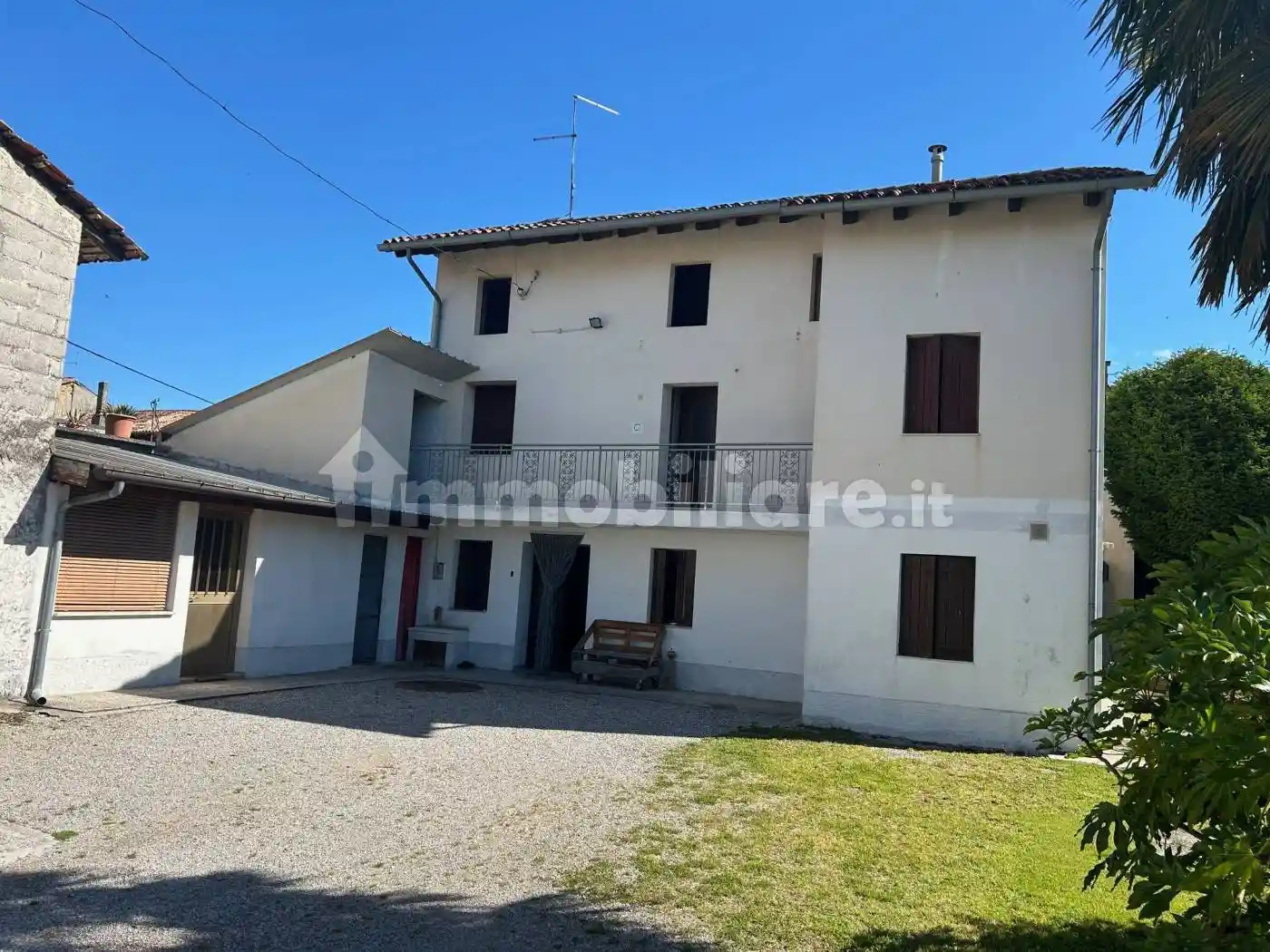 Villa in vendita a Valvasone Arzene