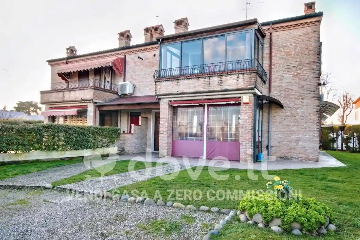 Casa indipendente in vendita a Ferrara