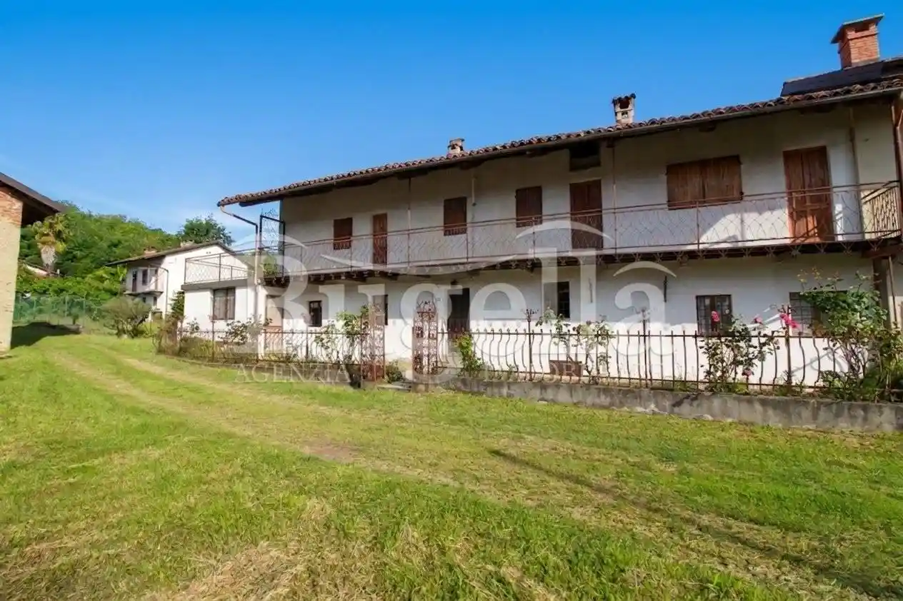 Casa indipendente in vendita a Magnano