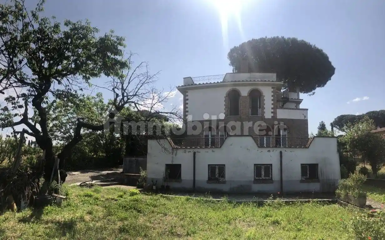 Villa in vendita a Roma