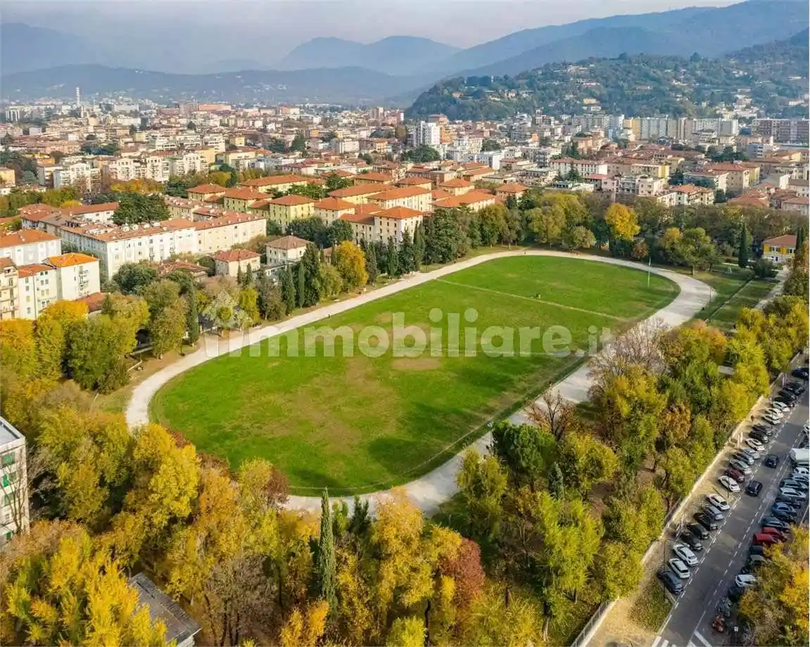 Appartamento in vendita a Brescia