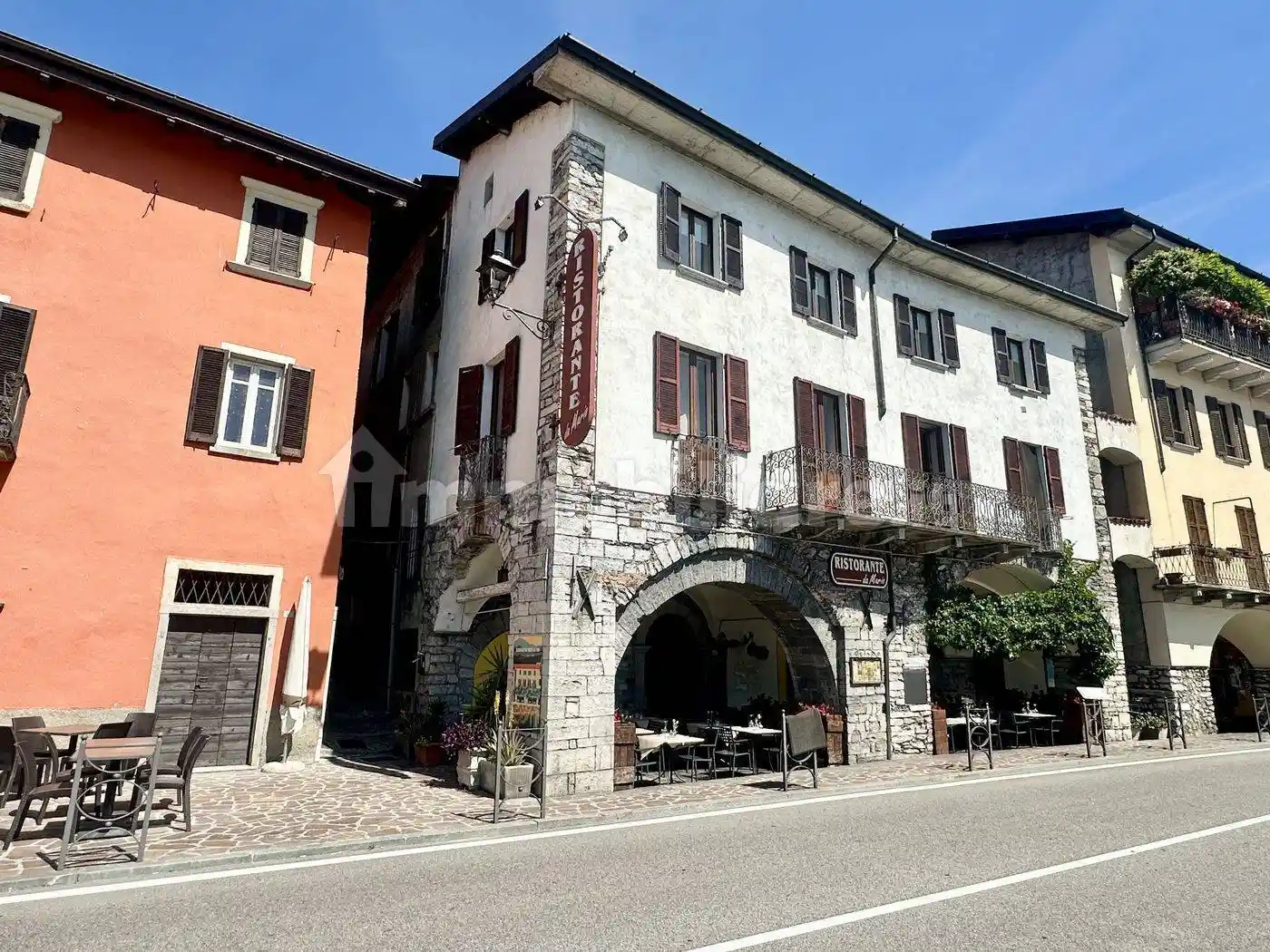 Appartamento in vendita a Domaso