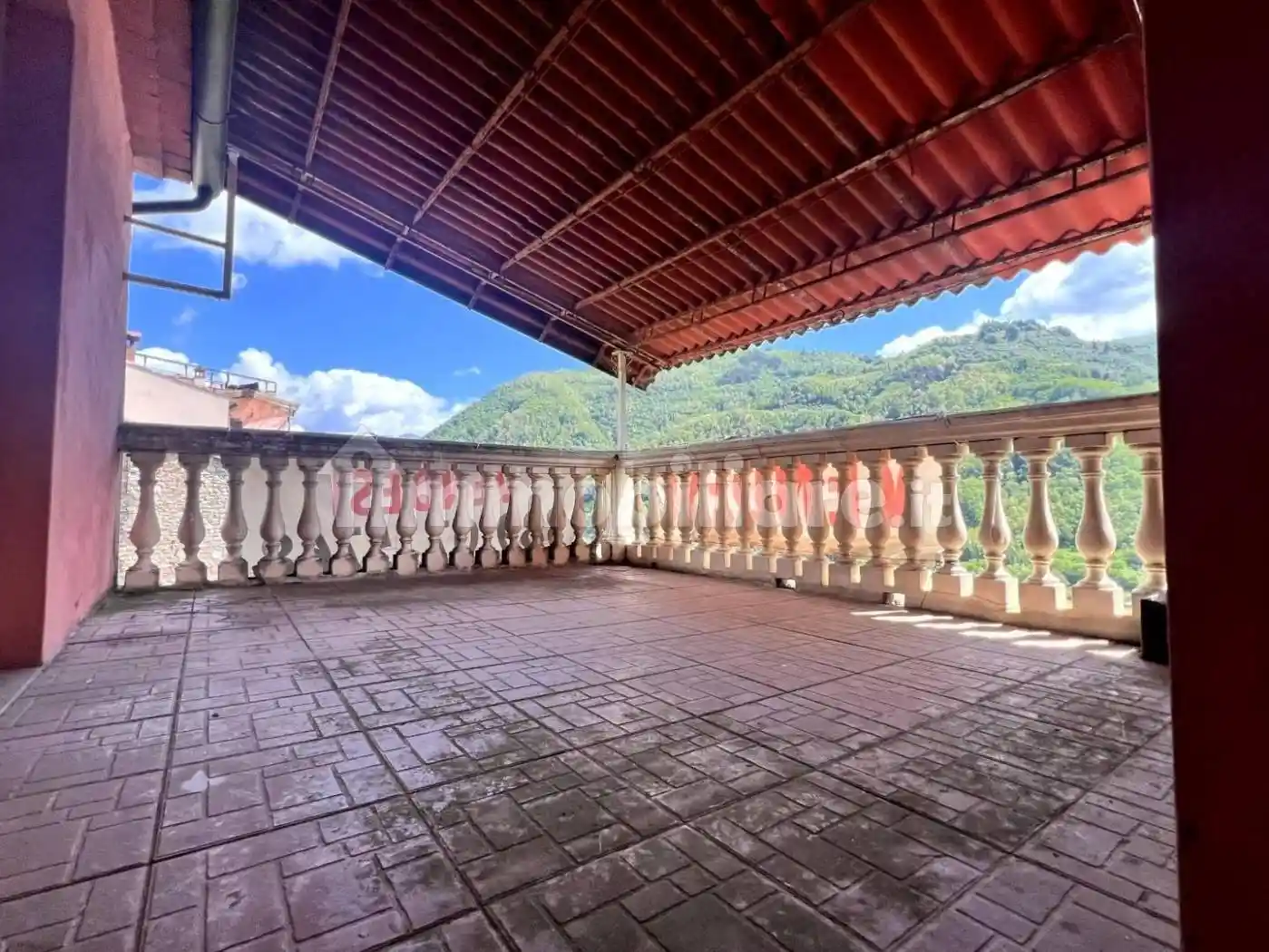 Casa indipendente in vendita a Borgo a Mozzano