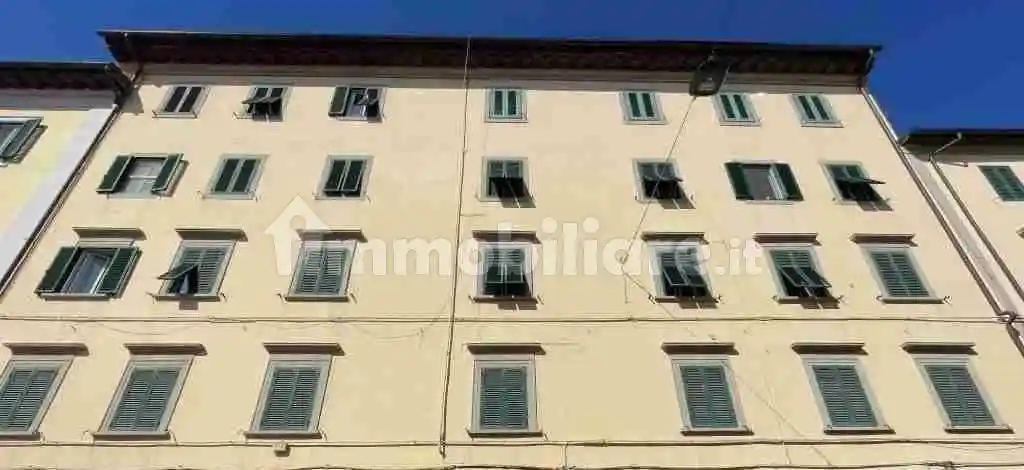 Appartamento in vendita a Livorno