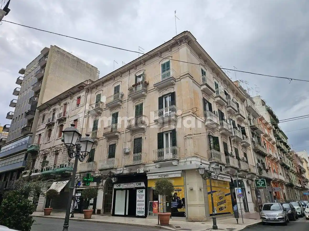 Appartamento in vendita a Taranto