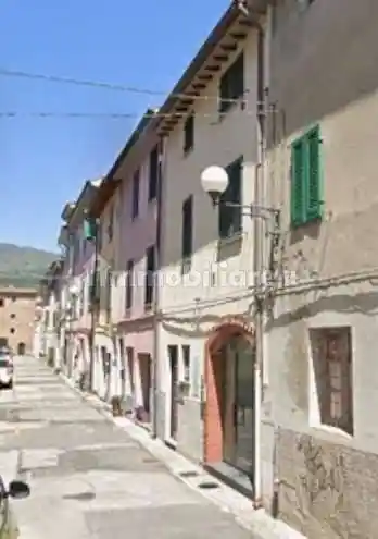 Appartamento in vendita a Cascina