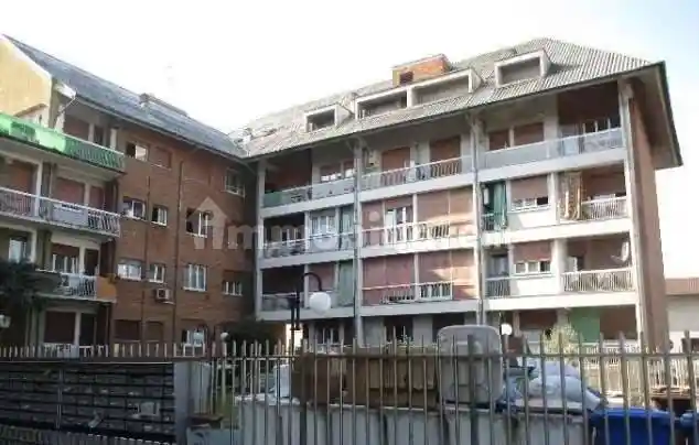 Appartamento in vendita a Limbiate