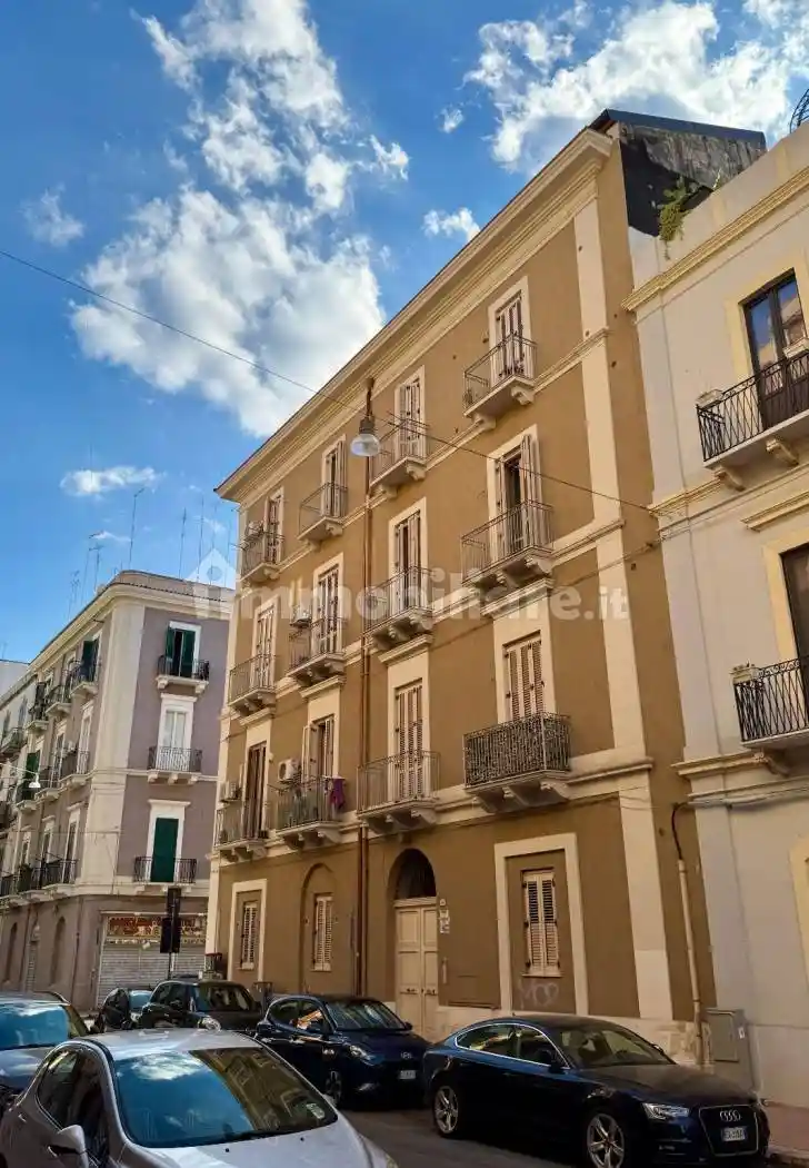 Appartamento in affitto a Taranto