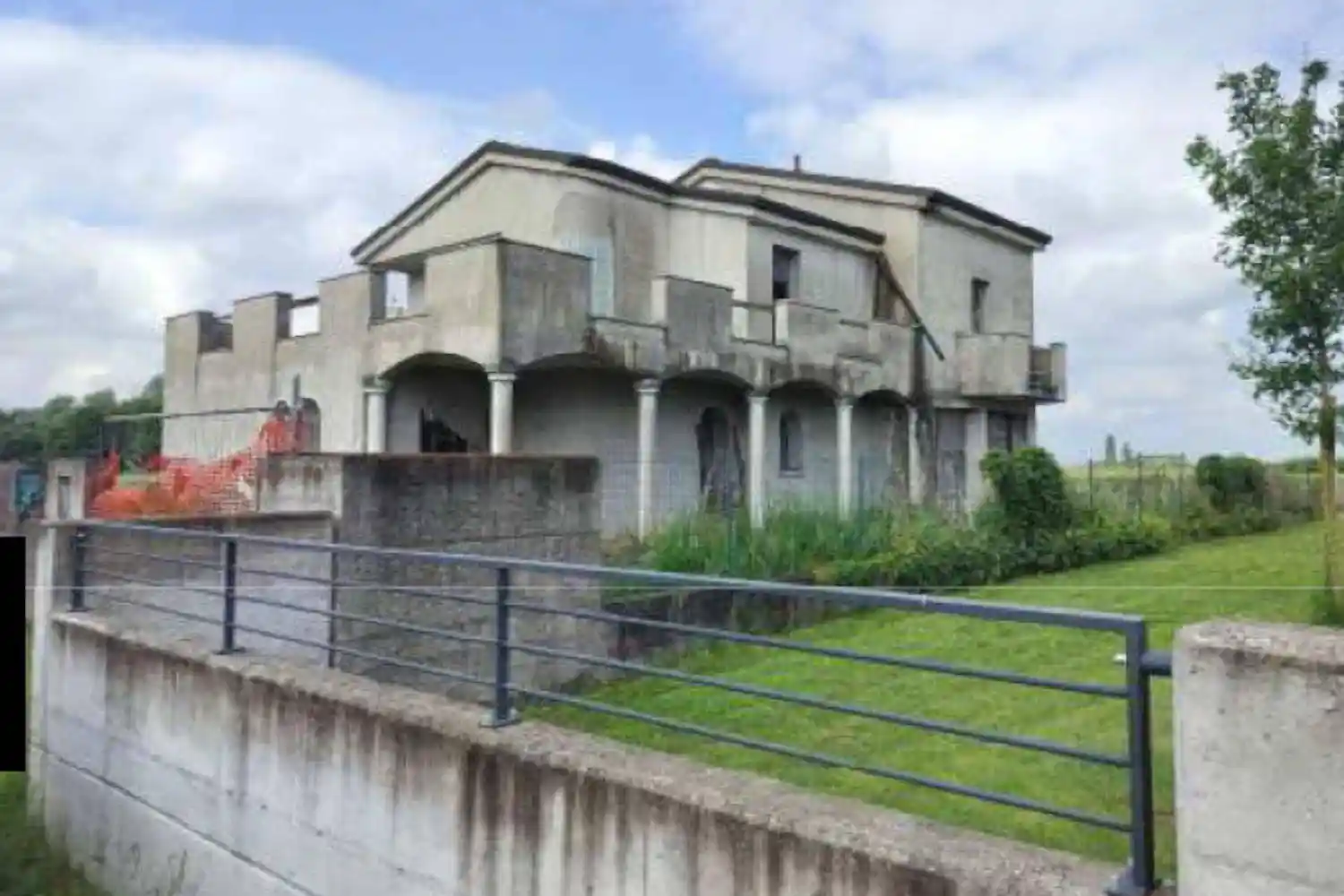 Villa in vendita a Giacciano con Baruchella