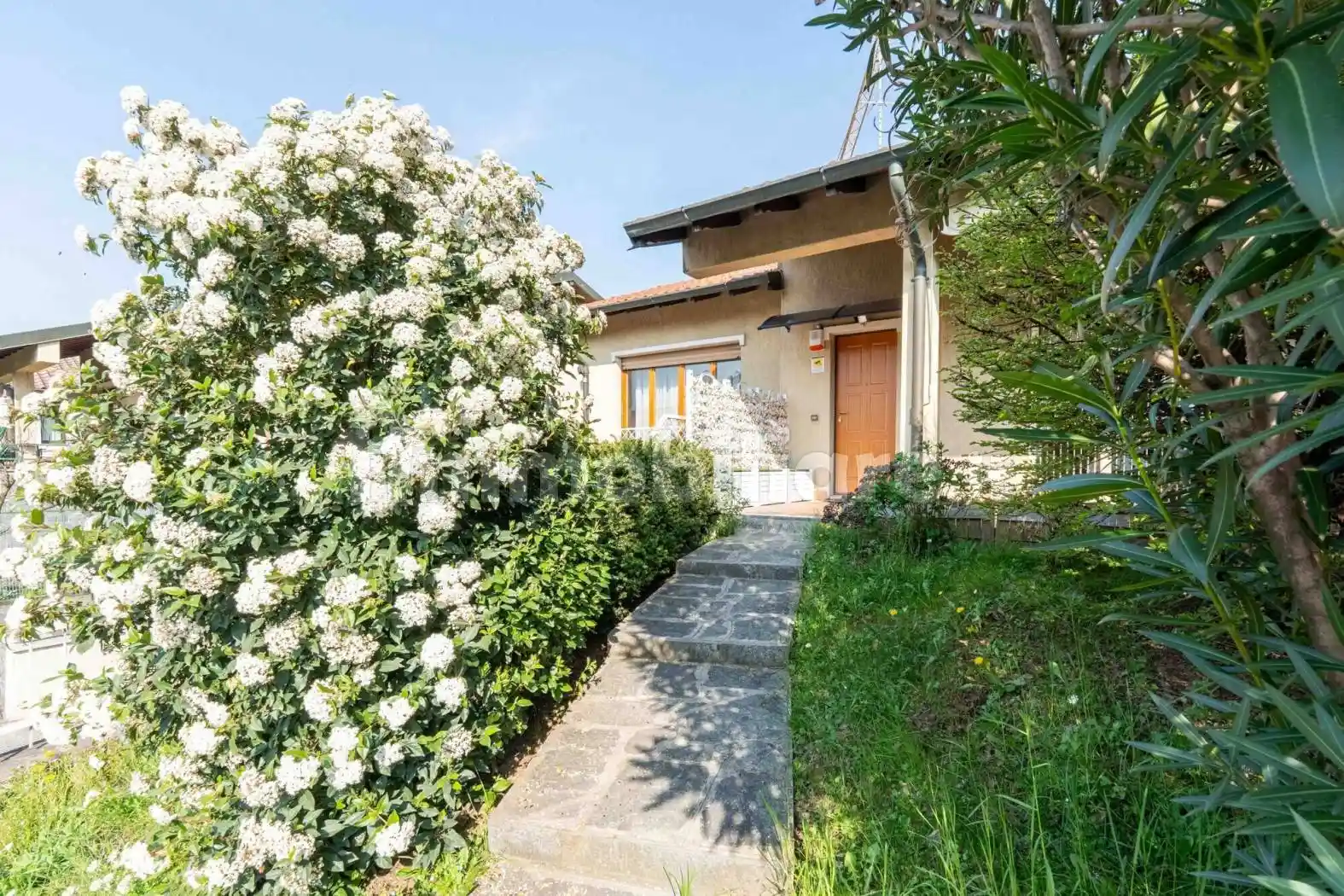Villa in vendita a Saronno
