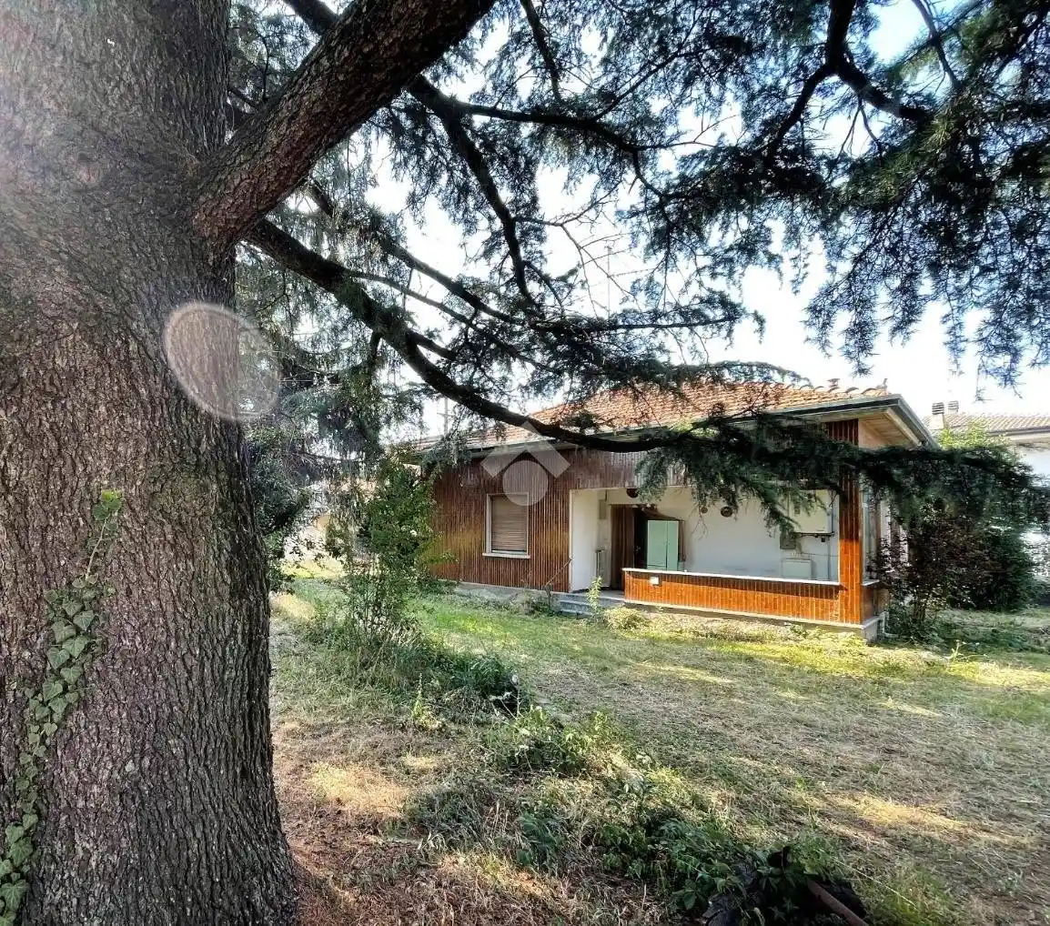 Villa in vendita a Bregnano