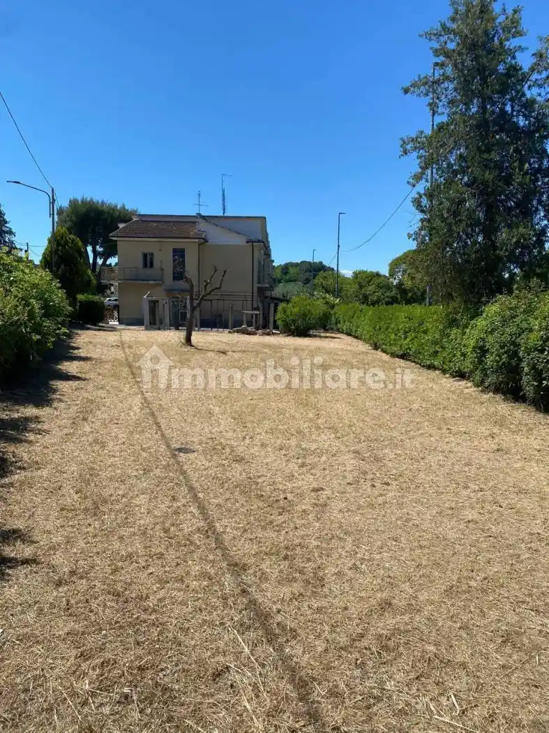 Villa in vendita a Senigallia