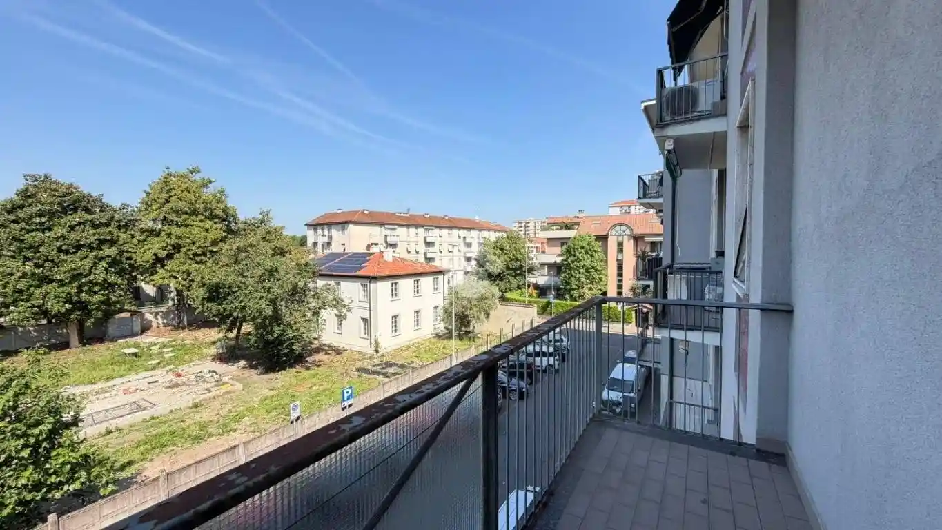 Appartamento in vendita a Desio