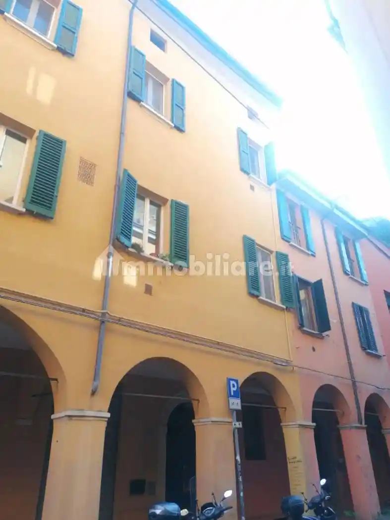 Appartamento in affitto a Bologna