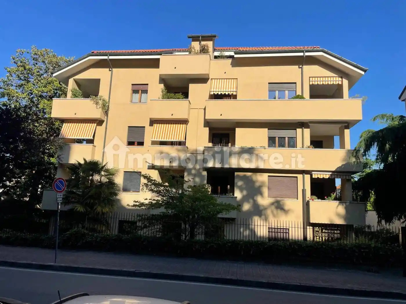 Appartamento in vendita a Monza