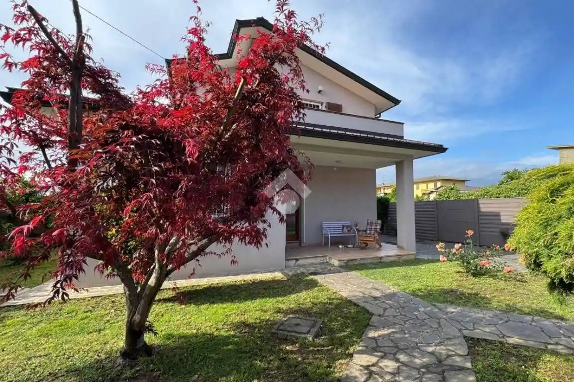 Villa in vendita a Bagnolo Cremasco